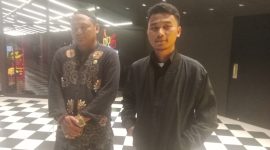 filter: 0; jpegRotation: 0; fileterIntensity: 0.000000; filterMask: 0; module:1facing:0; 
hw-remosaic: 0; 
touch: (-1.0, -1.0); 
modeInfo: ; 
sceneMode: Auto; 
cct_value: 0; 
AI_Scene: (-1, -1); 
aec_lux: 50.0; 
hist255: 0.0; 
hist252~255: 0.0; 
hist0~15: 0.0;