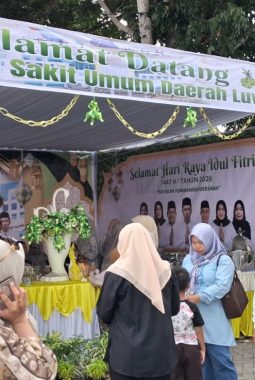 Stand RSUD Luwuk Tampilkan Menu Sehat Tanpa Daging Di Festival Ketupat Halal Bihalal PHBI Banggai