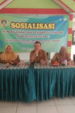 Pemdes Putat Lor Menganti Gelar Sosialisasi Pencegahan dan PenanggulanganTubercolusis ( TBC )